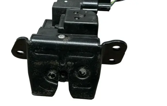 KIA Venga Tailgate/trunk/boot lock/catch/latch 812301H000