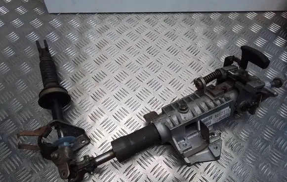 Nissan Navara D40 Steering wheel axle 1012378 060925 A01237