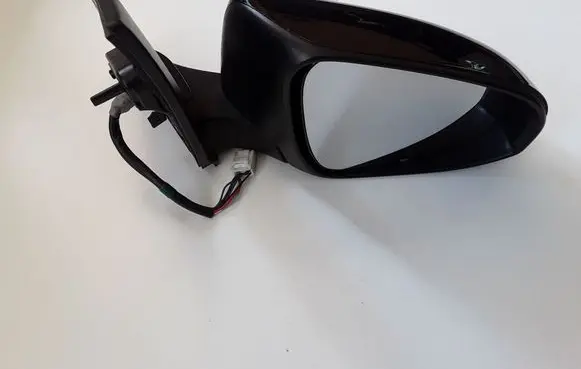 Toyota Auris E180 Front door electric wing mirror E11026983