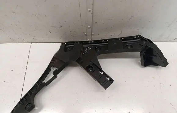 Volkswagen Multivan T7 Rear bumper mounting bracket 7T0807393D