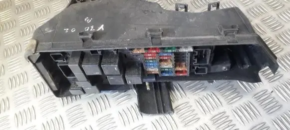 Volvo S80 Fuse box set 9494210