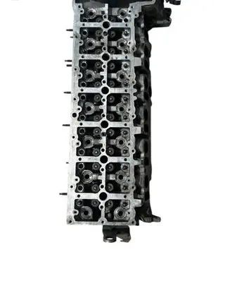 BMW 5 F10 F11 Engine head 7807641