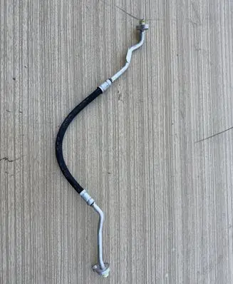 Volvo S60 Air conditioning (A/C) pipe/hose 32226282