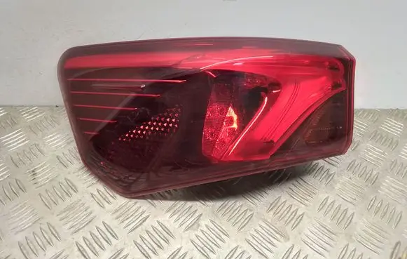 Rear/tail lights