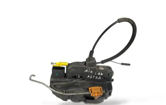 Opel Astra J Rear door lock 