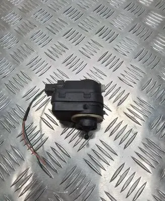 Peugeot 107 Headlight level adjustment motor 