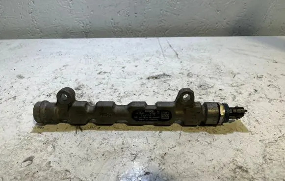 Renault Trafic II (X83) Fuel return line/hose 8201003197 0445214175 H8200484405