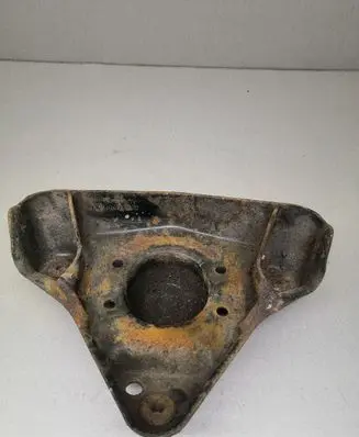 Skoda Superb B5 (3U) Coil spring mount 8D0412391B