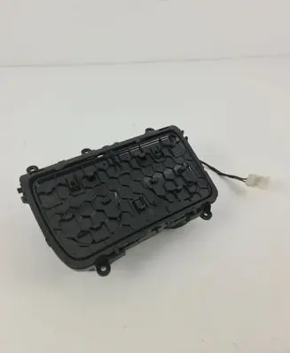 BMW 5 F10 F11 Cup holder front 9283611