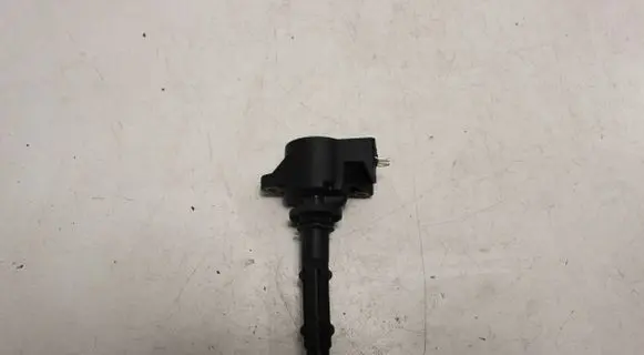 Mercedes-Benz S W221 High voltage ignition coil A0001502780