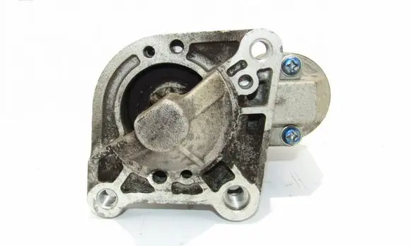 Dacia Sandero Starter motor 8200815083