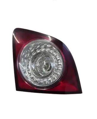 Tailgate rear/tail lights