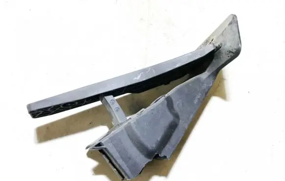 BMW 2 F22 F23 Accelerator throttle pedal 35426853175 3542-6853175