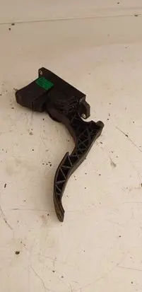Volkswagen Polo III 6N 6N2 6NF Accelerator throttle pedal 6Q1721503E 386101964YB 028075221