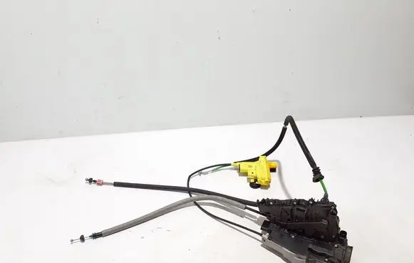 Mercedes-Benz EQS V297 Front door lock A0997205102
