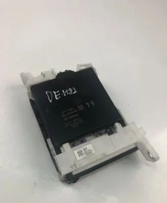 Toyota Yaris Other control units/modules 892210DA70