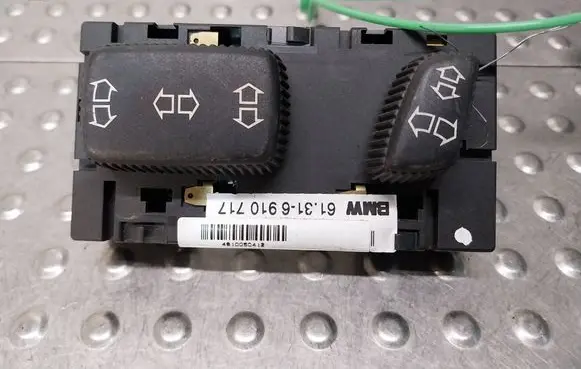 BMW 5 E39 Seat control switch 6910717