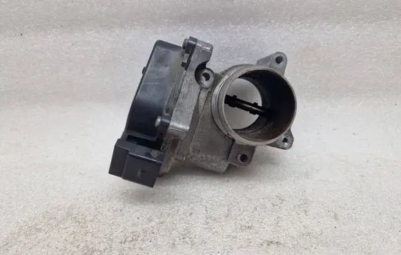 Skoda Octavia Mk2 (1Z) Throttle valve 03G128063F 237900182 V710