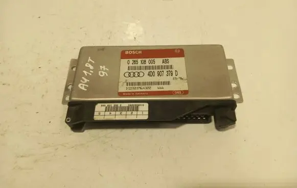 Audi A4 S4 B5 8D Engine control unit/module 4D0907379D 0265108005 DT0525964322