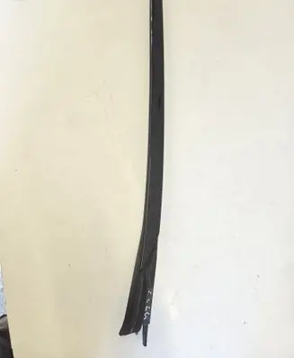 BMW X6M G06 F96 Windshield trim 7465339