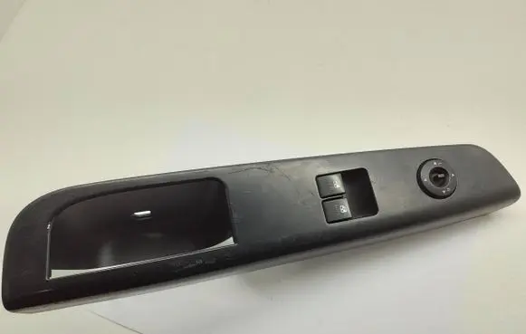 KIA Ceed Electric window control switch 823511H110 1374728