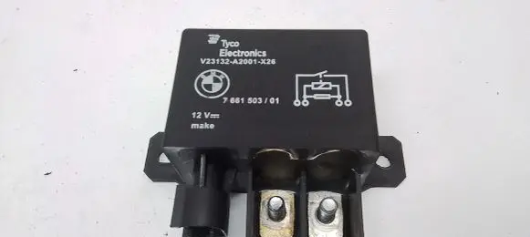 BMW 7 F01 F02 F03 F04 Coolant fan relay 7661503