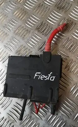 Ford Fiesta Fuse module 2s6t14a076aa