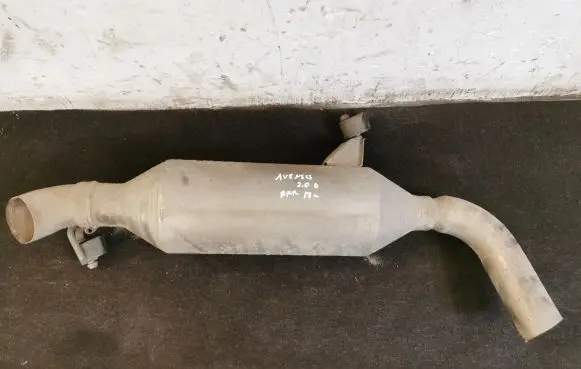 Toyota Avensis T270 Muffler/silencer 