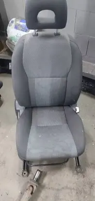 Toyota RAV 4 (XA20) Front passenger seat 