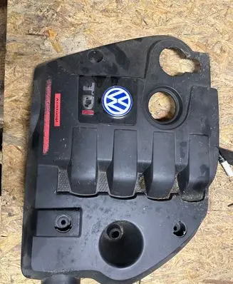 Volkswagen PASSAT B5.5 Engine cover (trim) 01342742AD 054682A