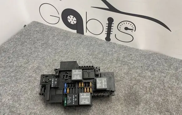 Mercedes-Benz GLC X253 C253 Fuse module A2229063805 50W212F00 ZGS00100