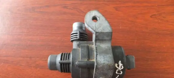 BMW 7 E65 E66 Electric auxiliary coolant/water pump 6922990 BMW6922990