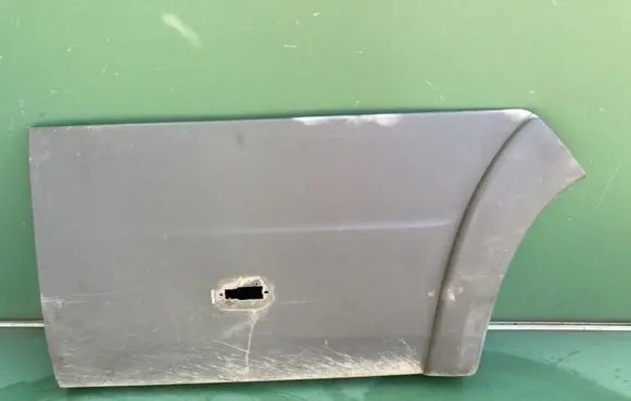 Rear arch trim