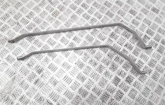 BMW 1 E82 E88 Fuel tank mounting bracket 