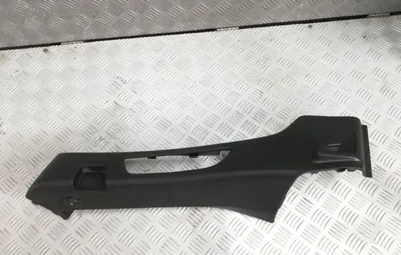 Citroen C4 Grand Picasso (C) pillar trim 9677761477