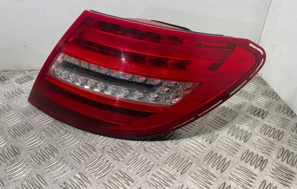 Mercedes-Benz C W204 Rear/tail lights A2049060503 2049060503
