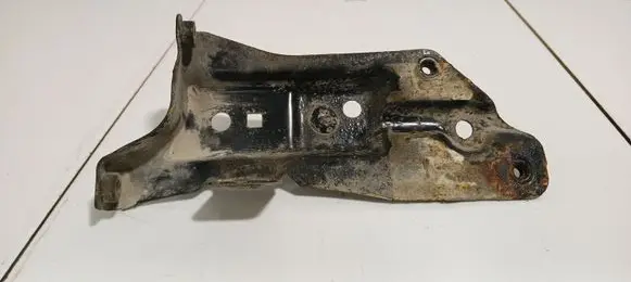 Audi A3 S3 8P Fender mounting bracket