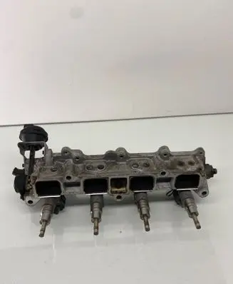 Volkswagen Touran I Intake manifold 03C133204AA 03C133204A