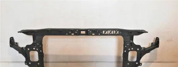 Hyundai i30 Radiator support slam panel 64101G4000