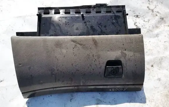 Volvo XC90 Glove box 3409563