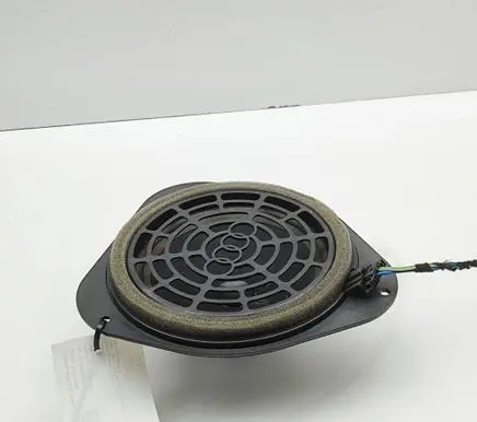 Audi RS5 Rear door speaker 8T0035411A