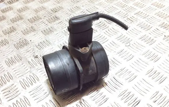 Skoda Octavia Mk2 (1Z) Mass air flow meter 0281002461 074906461B