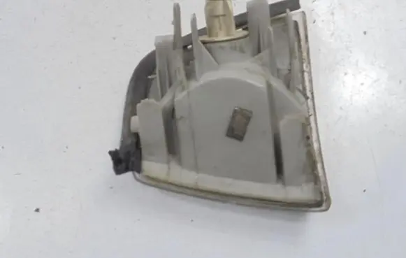 Audi 80 90 B3 Front indicator light 08-441-1505R-B
