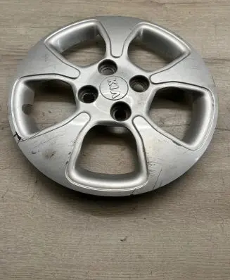 KIA Picanto R15 wheel hub/cap/trim 529601Y100 TA50JX14