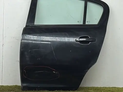 Opel Corsa D Rear door