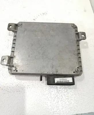 Land Rover Freelander Engine control unit/module MKC104402