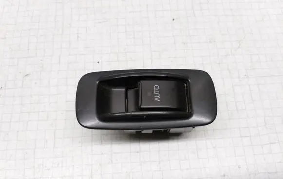 Toyota Corolla E120 E130 Electric window control switch 54035117 8480102411B1