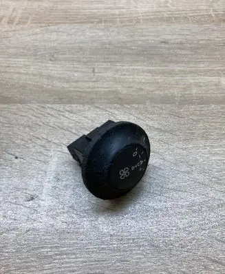 Peugeot 807 Interior fan control switch 1488941077 A53000300