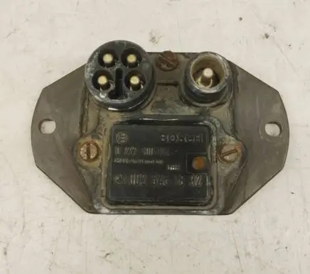 Mercedes-Benz 190 W201 Ignition amplifier control unit 0025451832 A0025451832 0227100114