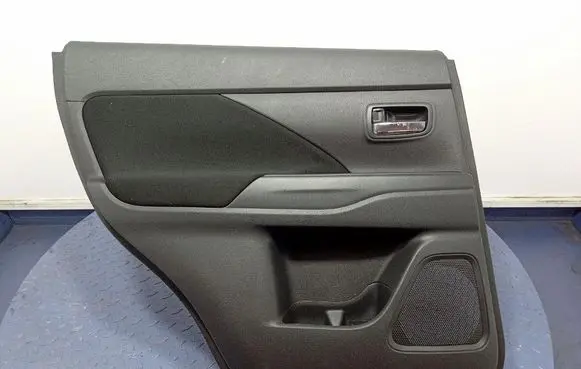 Mitsubishi Outlander Door card panel trim set 7222B397XB